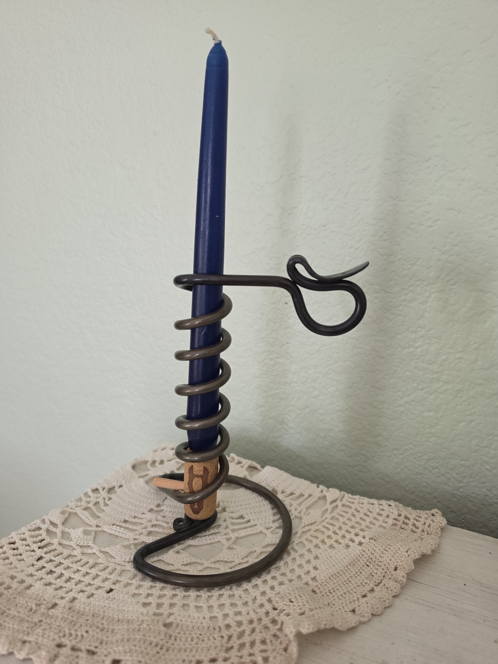 Vintage Hand-Forged Iron Spiral Courting Candle Holder – Rustic Farmhouse